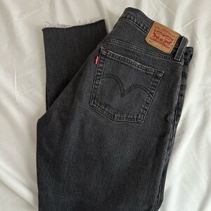 Levi's Women's Black Straight Leg Jeans